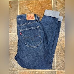 Levi’s Distressed Skinny Jeans